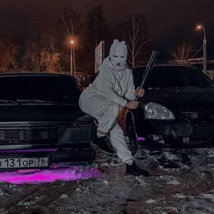 M_A_L_O_Й