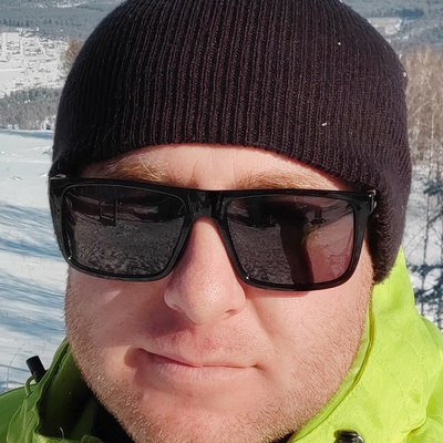 Иван Жданов