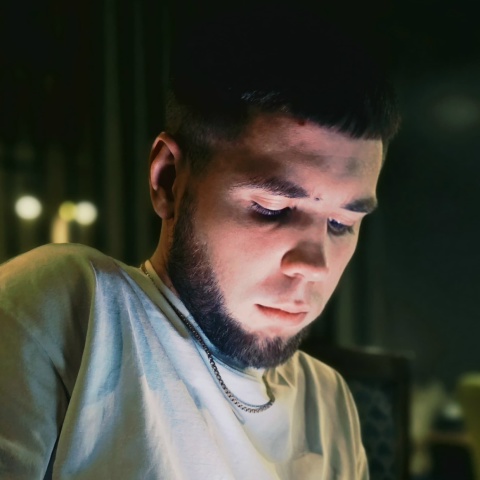 Егор Лазарев